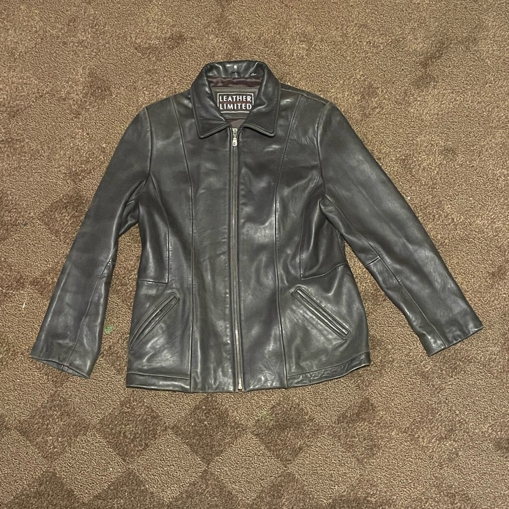 Women's Brown LEATHER LIMITED Fitted (Boxy) Jacket